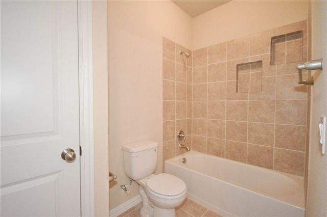 118 Eagle Feather, Waxahachie, TX 75165