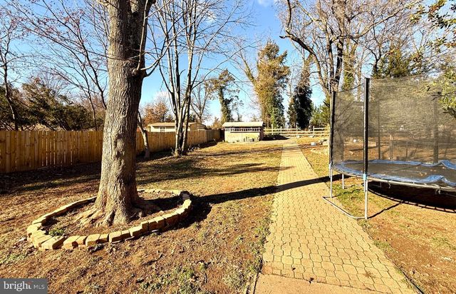 14204 SAINT CLAIR DR, Gainesville, VA 20155