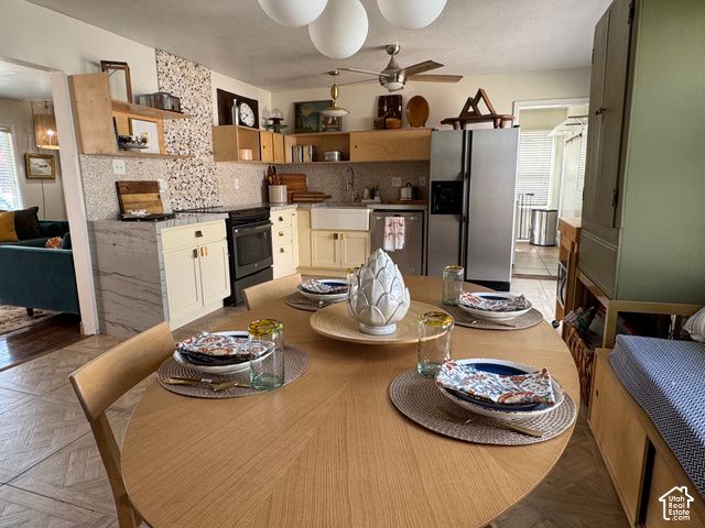 2995 E LOUISE AVE, Salt Lake City, UT 84109