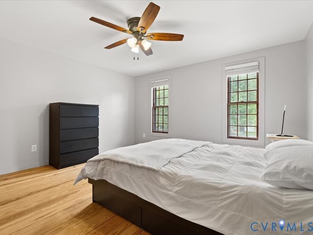 2321 Crowncrest Dr, Henrico, VA 23233
