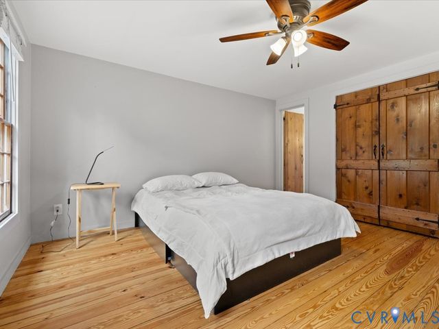 2321 Crowncrest Dr, Henrico, VA 23233