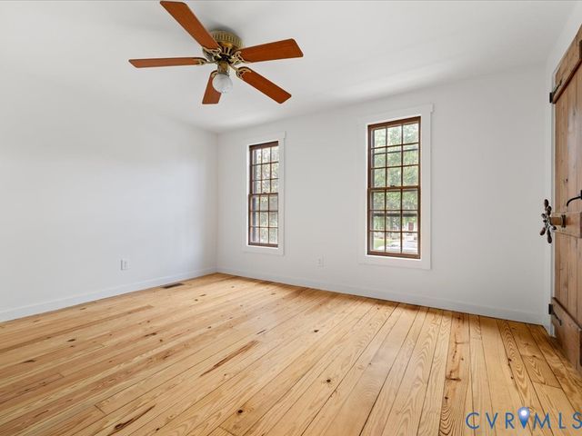 2321 Crowncrest Dr, Henrico, VA 23233