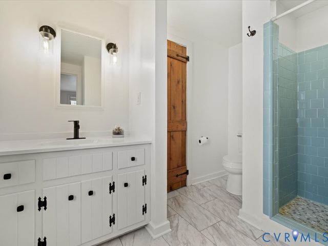2321 Crowncrest Dr, Henrico, VA 23233