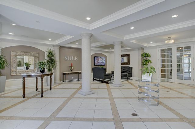 533 NE 3rd Avenue 208, Fort Lauderdale, FL 33301