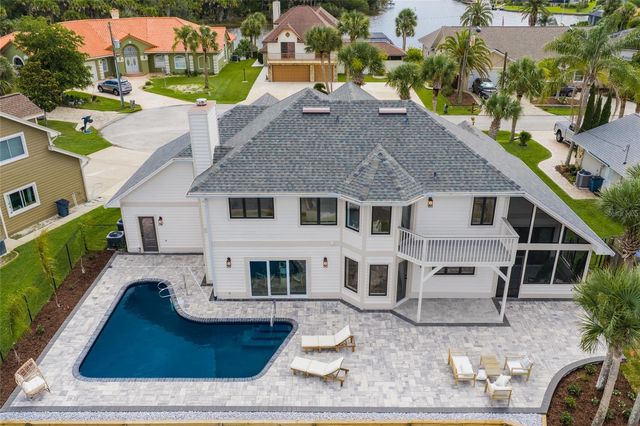 7 CHINOOK COURT, Palm Coast, FL 32137