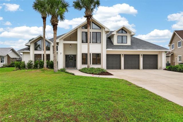 7 CHINOOK COURT, Palm Coast, FL 32137