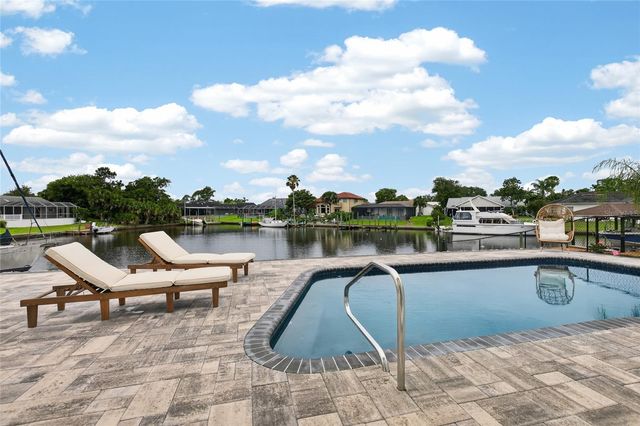 7 CHINOOK COURT, Palm Coast, FL 32137