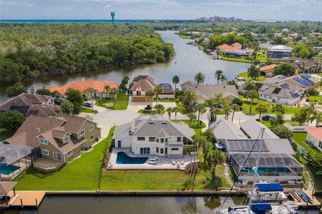7 CHINOOK COURT, Palm Coast, FL 32137