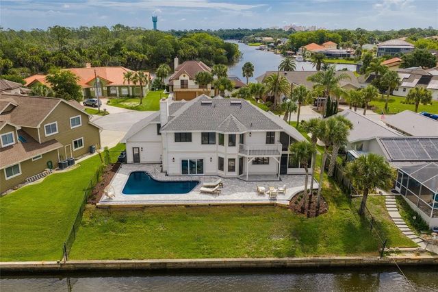 7 CHINOOK COURT, Palm Coast, FL 32137