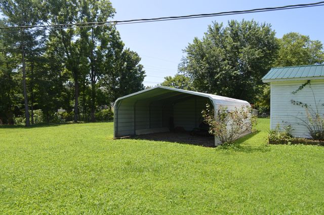 407 Standifer Circle, Dunlap, TN 37327