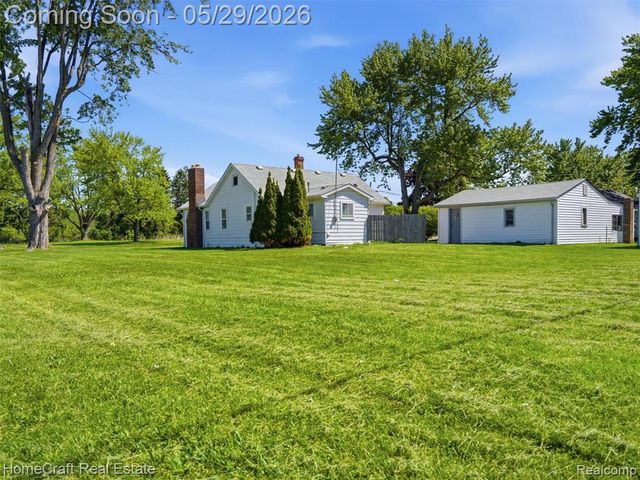 31245 Beverly Road, Romulus, MI 48174