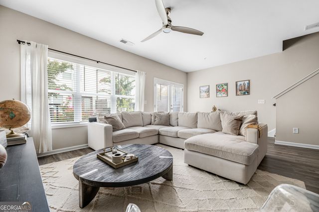 2893 Royal Heights Drive, Atlanta, GA 30318