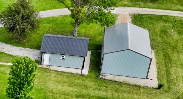 1212 Dubuque Road, Marion, IA 52302