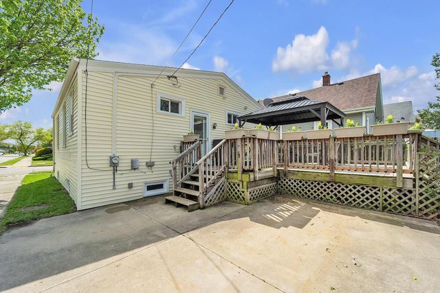 2848 Geneva STREET, Racine, WI 53402
