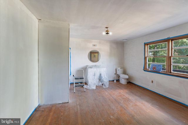 202 CEDAR GROVE RD, Winchester, VA 22603