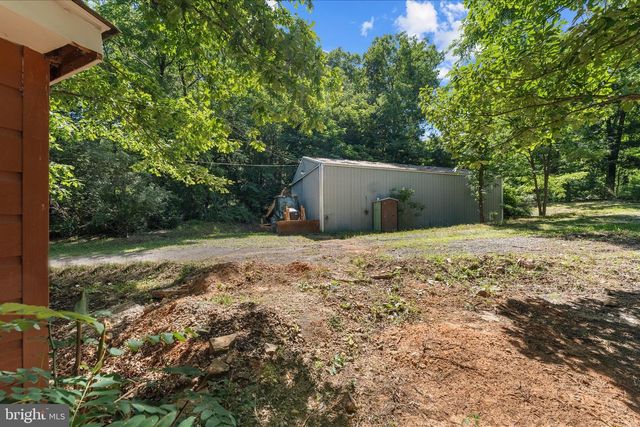 202 CEDAR GROVE RD, Winchester, VA 22603