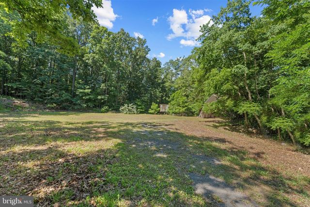202 CEDAR GROVE RD, Winchester, VA 22603