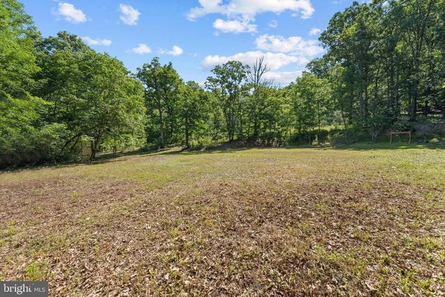202 CEDAR GROVE RD, Winchester, VA 22603