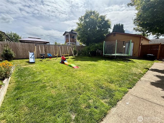 4624 E B Street, Tacoma, WA 98404