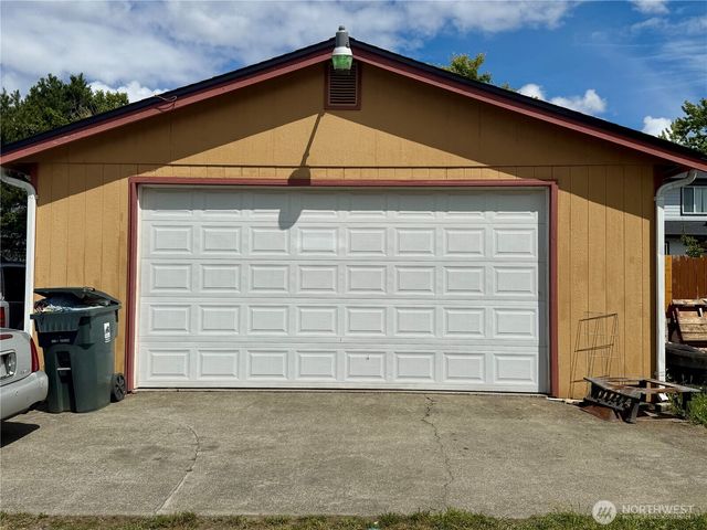 4624 E B Street, Tacoma, WA 98404