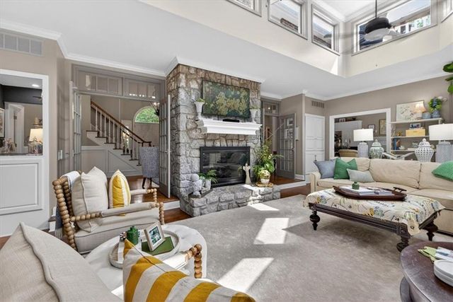 11329 W 121st Terrace, Overland Park, KS 66213