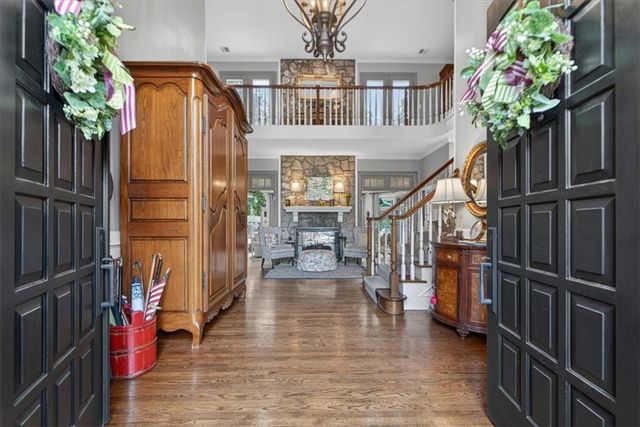 11329 W 121st Terrace, Overland Park, KS 66213