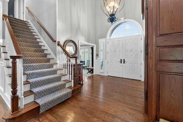 11329 W 121st Terrace, Overland Park, KS 66213