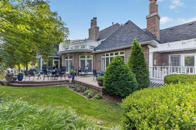 11329 W 121st Terrace, Overland Park, KS 66213