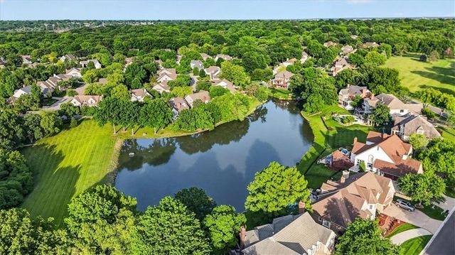 11329 W 121st Terrace, Overland Park, KS 66213