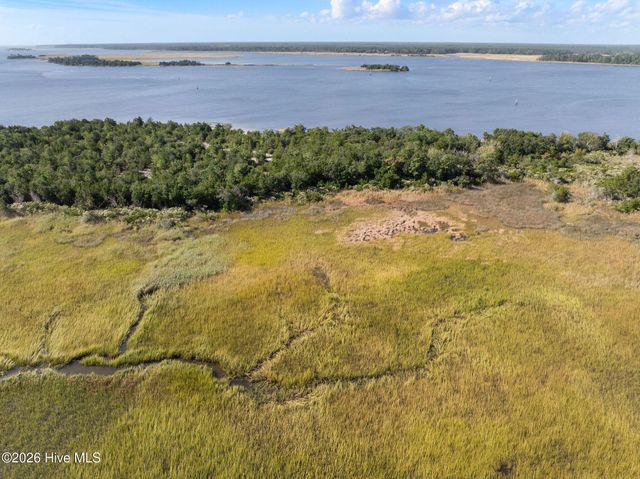 303 Botany Bay Place, Wilmington, NC 28412
