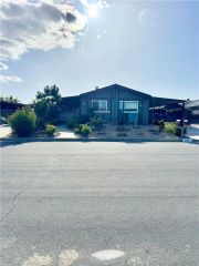 662 Roadrunner Way, Perris, CA 92570