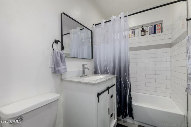 3144 W GARFIELD Street, Phoenix, AZ 85009