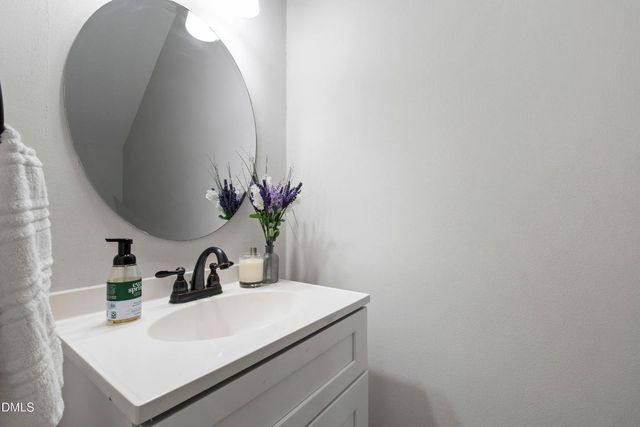 119 S Mclean Court, Cary, NC 27513