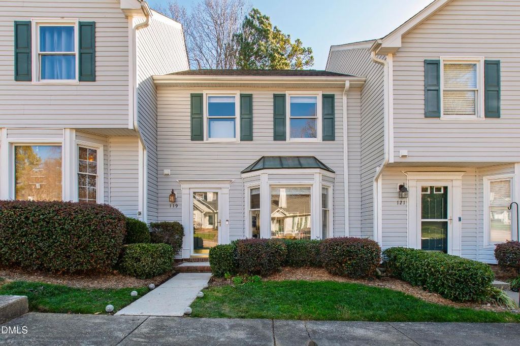 119 S Mclean Court, Cary, NC 27513