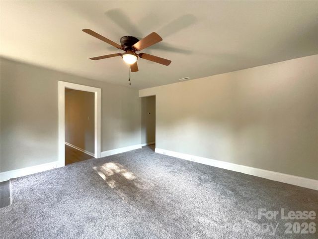 706 Hillside Street, Kannapolis, NC 28083