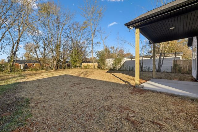 1511 Cheatham St, Springfield, TN 37172