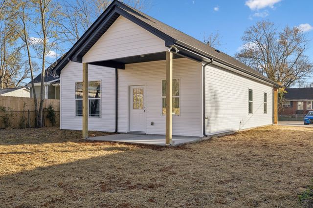 1511 Cheatham St, Springfield, TN 37172