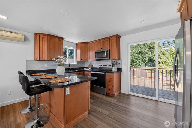 3936 N Defiance St, Tacoma, WA 98407