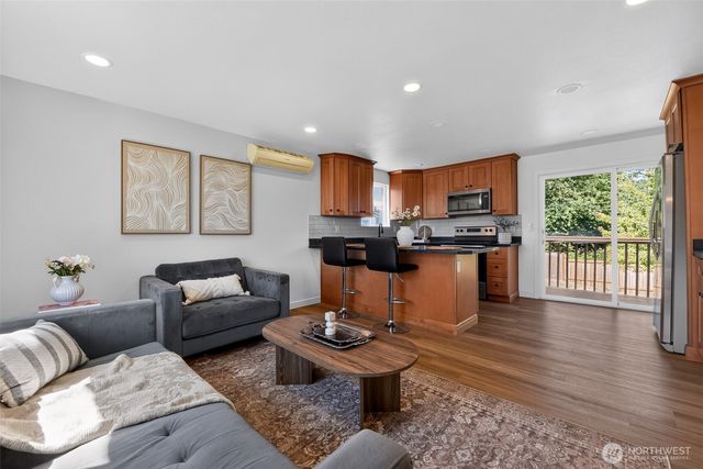 3936 N Defiance St, Tacoma, WA 98407