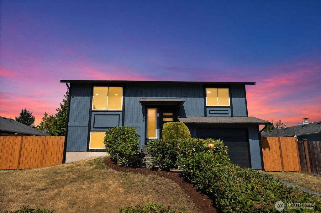 3936 N Defiance St, Tacoma, WA 98407