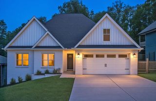 623 Sunset Valley Drive, Soddy Daisy, TN 37379
