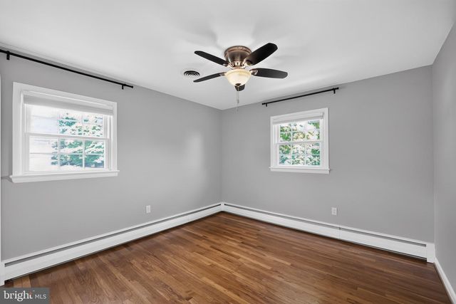 5829 WOODBINE RD, Woodbine, MD 21797