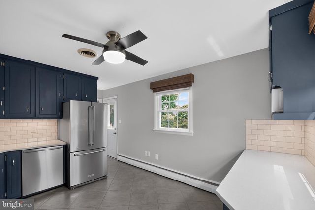 5829 WOODBINE RD, Woodbine, MD 21797