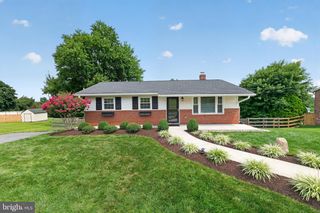 5829 WOODBINE RD, Woodbine, MD 21797