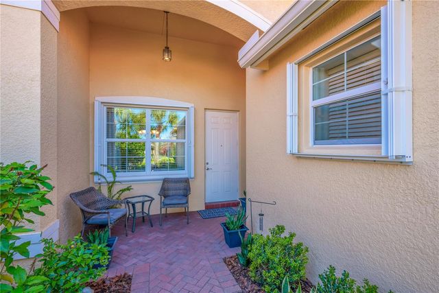 15814 AURORA LAKE CIRCLE, Wimauma, FL 33598