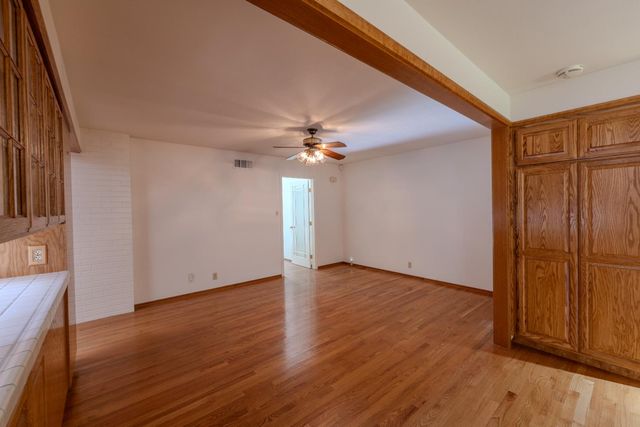 2521 Rutledge Way, Stockton, CA 95207
