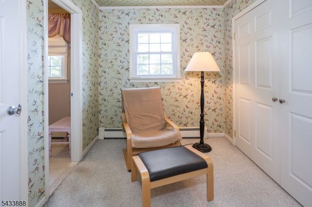 14 Parkwood Rd, Roxbury Twp., NJ 07876