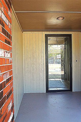 105 Lochwood Place, Yukon, OK 73099