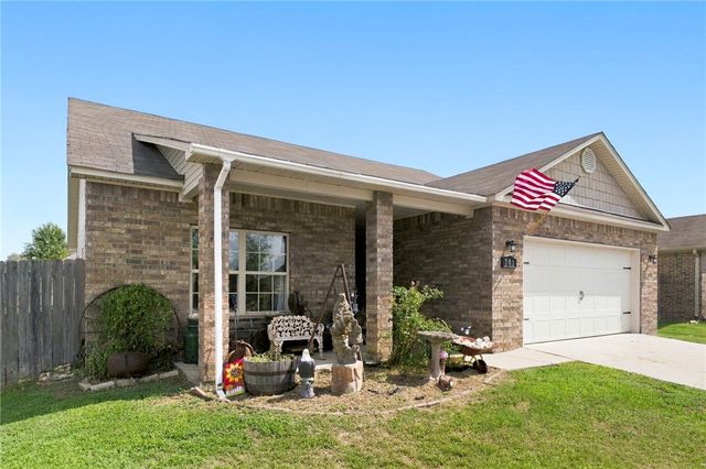 701 SW River Rock Street, Bentonville, AR 72712