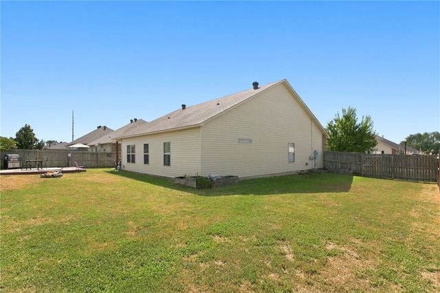 701 SW River Rock Street, Bentonville, AR 72712